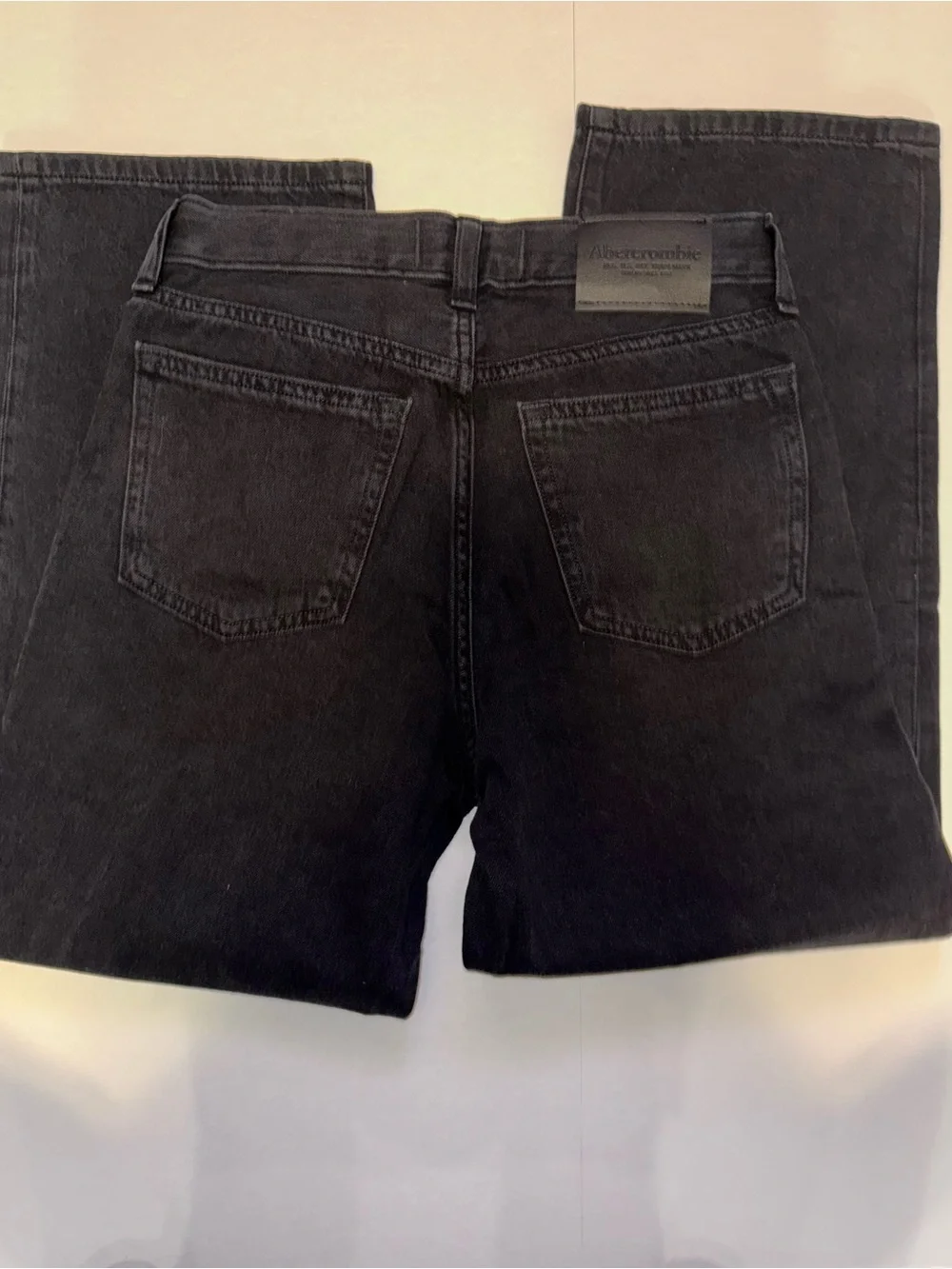 Abercrombie & Fitch Men's Black Relaxed Baggy Jeans